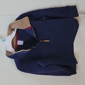 Fleece long sleeve shirt.